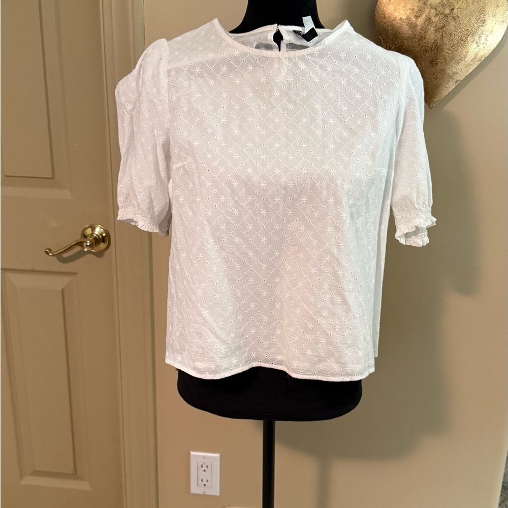 H&M White Textured Blouse